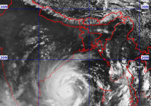 नेपालमा पनि अंपुन चक्रवातको असर