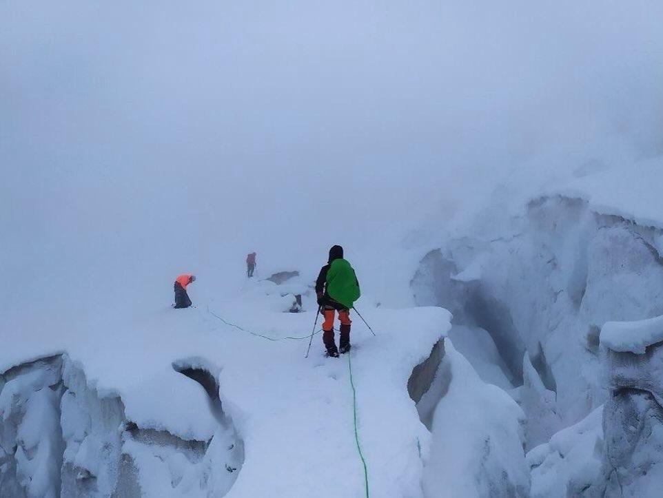 इन्सुरेन्स टुँगाे नलाग्दासम्म धौलागिरीमा मृत्यु भएका पर्यटकको तत्काल उद्धार नहुने