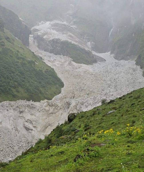 मुस्ताङको धौलागिरी आईसफलमा हिमपहिरो खस्दा बोक्सिखोला थुनियो, ठूलो जोखिम छैन