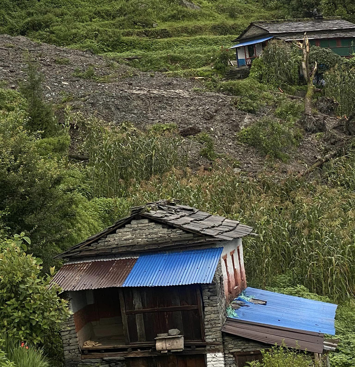 असार २९ सम्म म्याग्दीमा बाढीपहिरोले ८ घर बगे, १२ घरपरिवार उच्च जोखिममा, ७१ जना विस्थापित